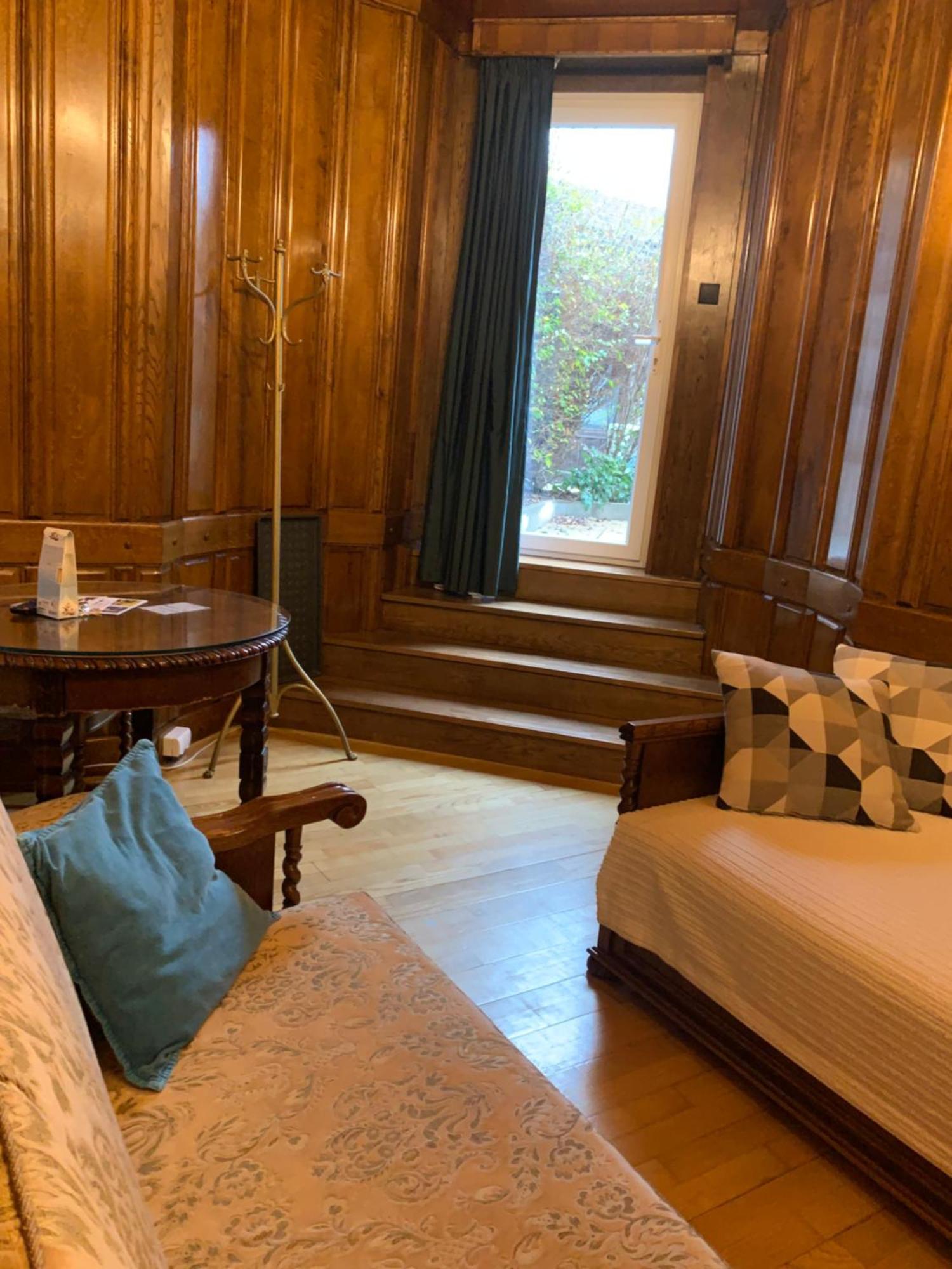 Bed and Breakfast Kalmar Panzio Budapest Exterior foto